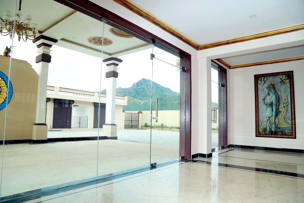Athena Hotel Tiruvannāmalai Exterior foto
